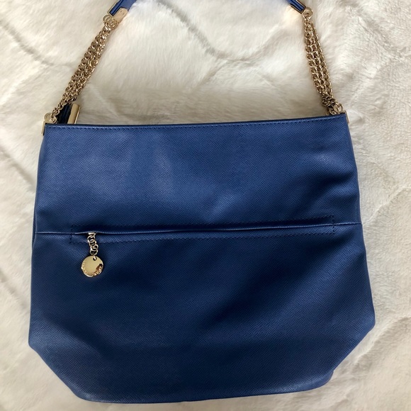 Ivanka Trump Gold Chain Shoulder Bag - Picture 2 of 7